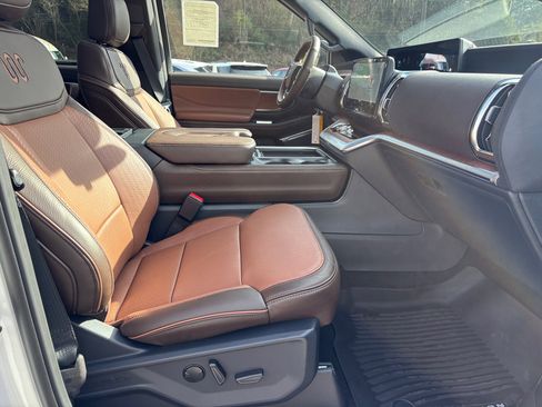 New 2025 Ford Expedition Max King Ranch image 16