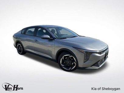 New 2025 Kia K4 EX