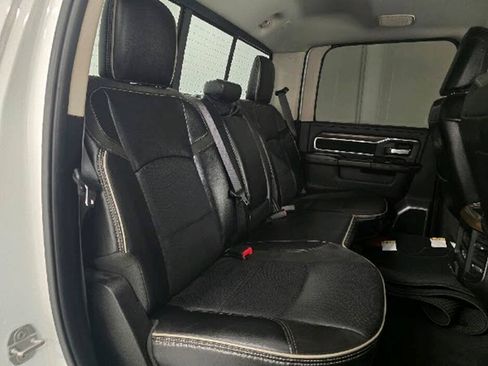 Used 2023 RAM 2500 Laramie AWD/4WD image 18