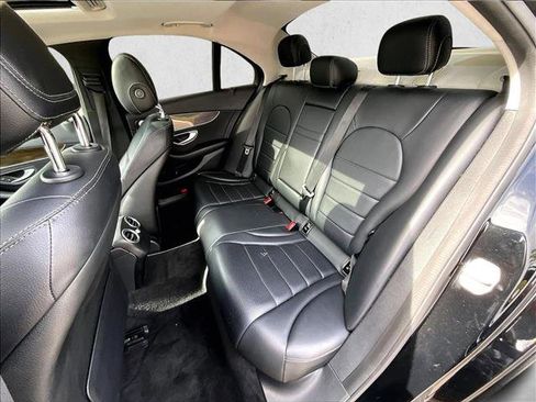 Used 2018 Mercedes-Benz C 300 4MATIC Sedan image 25