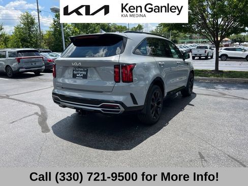 Certified 2023 Kia Sorento SX FWD image 9