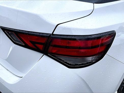Used 2025 Nissan Sentra SV w/ All-Weather Package FWD image 39