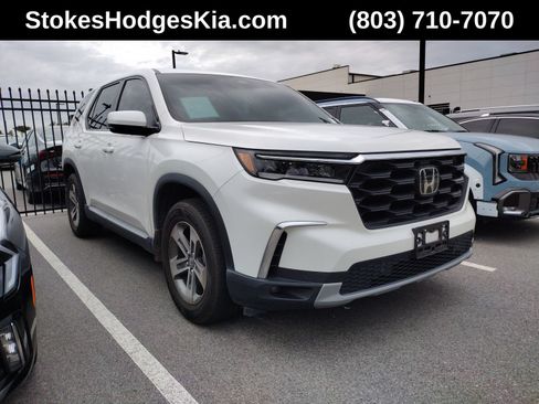 Used 2025 Honda Pilot EX-L image 1