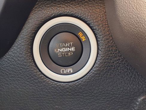 Used 2019 RAM 1500 Laramie image 20