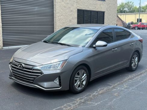 Used 2020 Hyundai Elantra SEL w/ Cargo Package (C1) FWD image 2