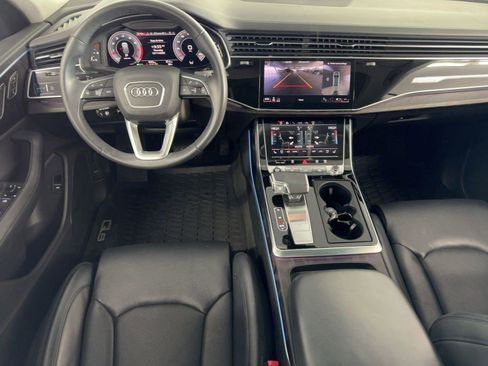 Certified 2023 Audi Q8 Prestige image 27