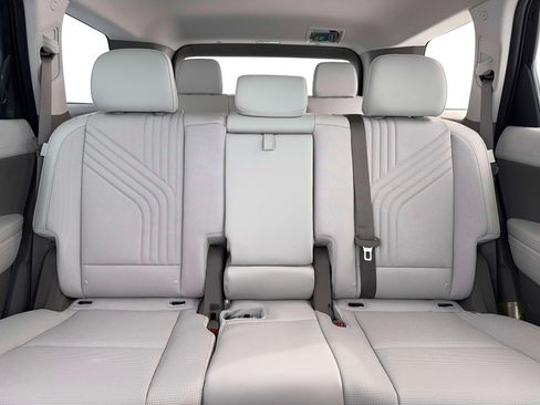 New 2026 Hyundai Palisade SEL FWD image 16