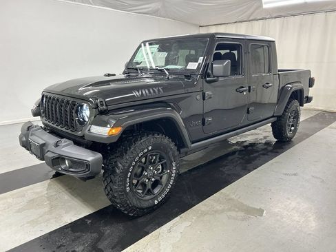 New 2026 Jeep Gladiator Sport AWD/4WD image 4