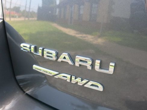 Used 2019 Subaru Impreza 2.0i w/ Eyesight AWD/4WD image 9