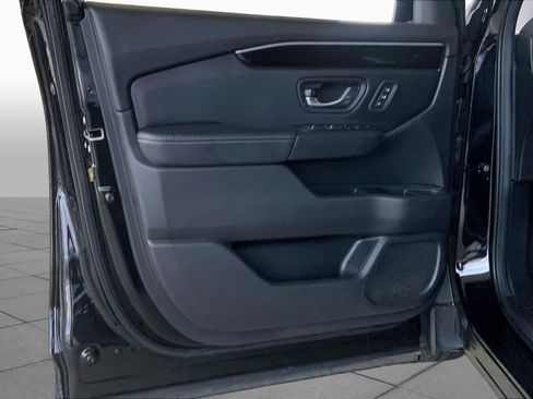 Used 2025 Honda Pilot EX-L image 21
