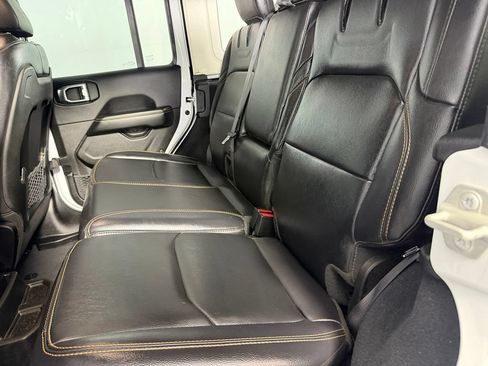 Used 2024 Jeep Wrangler Unlimited Sahara w/ Safety Group AWD/4WD image 20