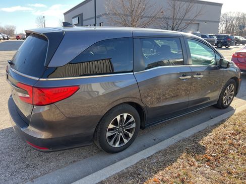 Used 2023 Honda Odyssey EX-L image 5