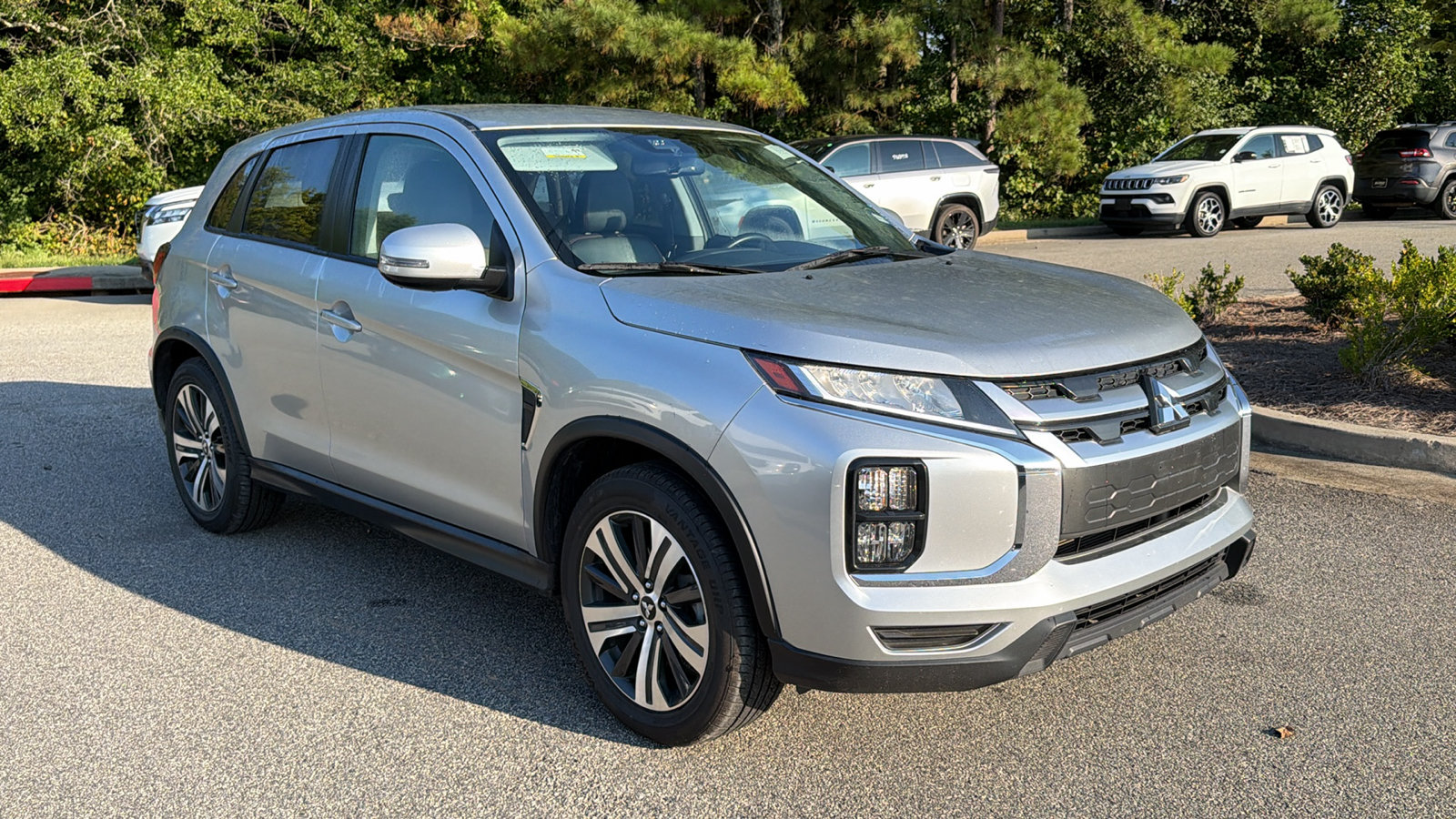 Used 2024 Mitsubishi Outlander Sport AWD image 5