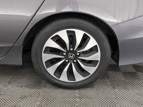 Used 2017 Honda Accord EX-L image 14