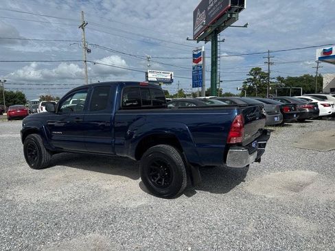Used 2006 Toyota Tacoma PreRunner RWD image 2