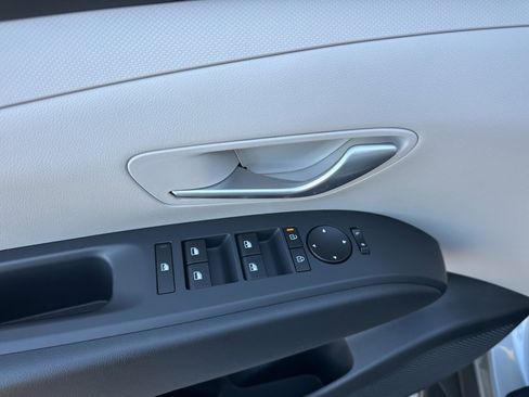 New 2026 Hyundai Tucson SEL image 23