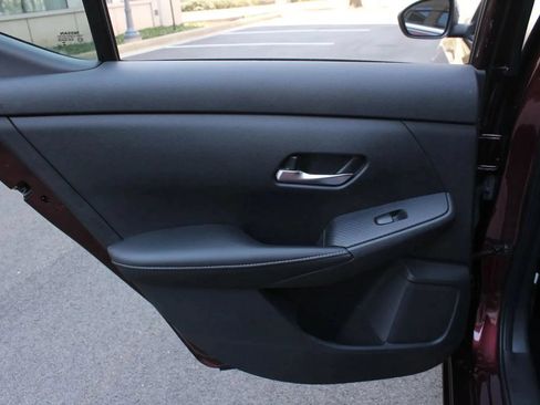 Used 2022 Nissan Sentra SV w/ All-Weather Package FWD image 19