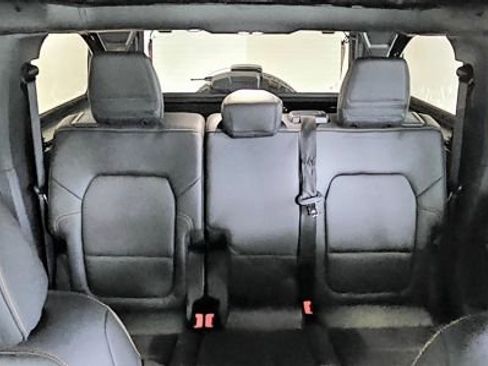 Used 2023 Ford Bronco Badlands image 16