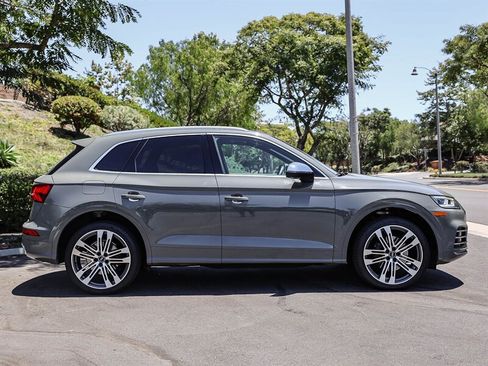 Used 2020 Audi SQ5 Premium w/ Convenience Package AWD/4WD image 6