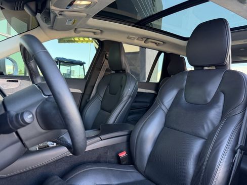 Used 2024 Volvo XC90 B6 Ultimate w/ Lounge Package AWD/4WD image 34