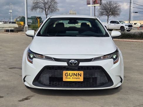 Used 2021 Toyota Corolla LE image 8