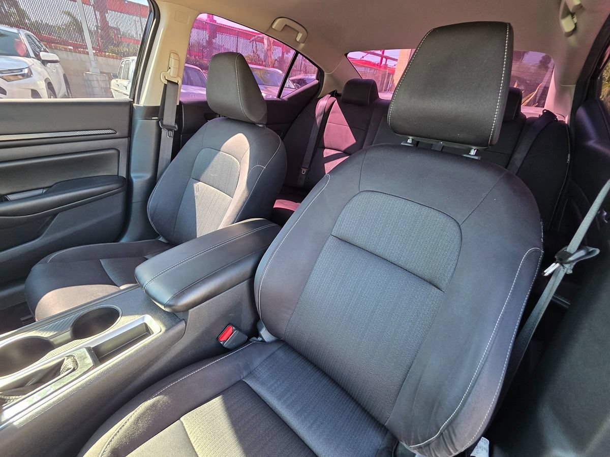 Used 2022 Nissan Altima 2.5 S FWD image 21