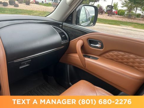 Used 2018 INFINITI QX80 4WD w/ Deluxe Technology Package image 28