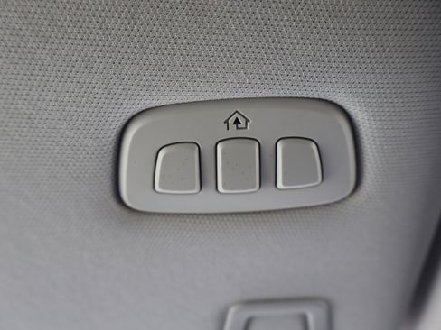 Used 2024 Lincoln Nautilus Reserve w/ Equipment Group 202A image 27