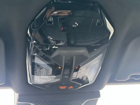 Used 2025 BMW X3 xDrive30i w/ Convenience Package image 32