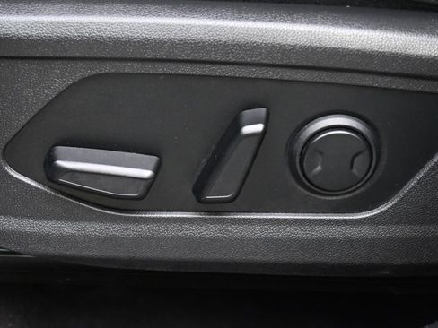 Used 2023 Kia Sorento S w/ Panoramic Sunroof Package AWD/4WD image 14