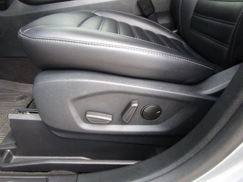 Used 2024 Ford Edge SEL AWD/4WD image 14
