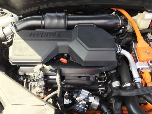 New 2026 Kia Sportage EX image 7