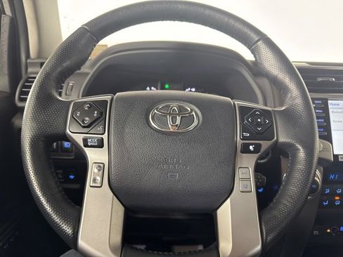 Used 2023 Toyota 4Runner Limited image 19