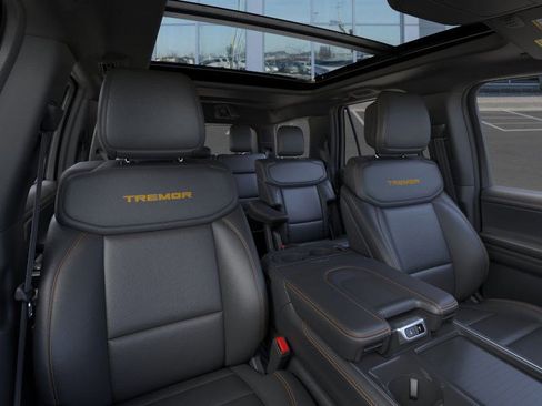 New 2026 Ford Expedition Tremor image 10