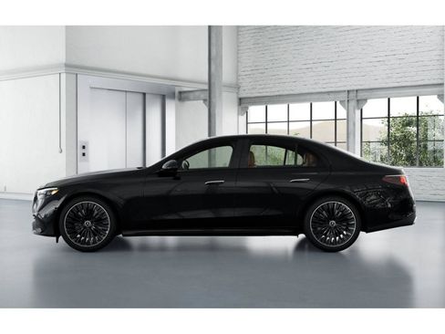 New 2026 Mercedes-Benz E 450 4MATIC Sedan image 35
