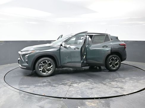 New 2026 Chevrolet Trax LT image 49