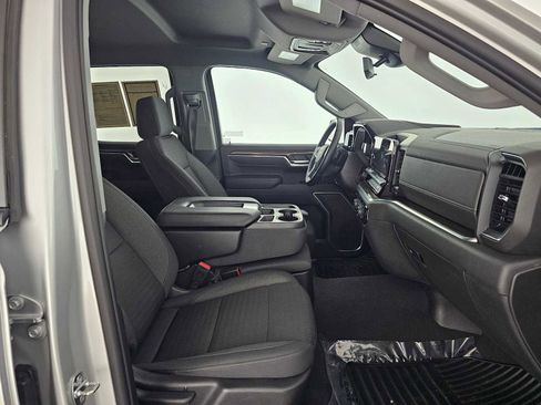 Used 2022 Chevrolet Silverado 1500 LT image 10