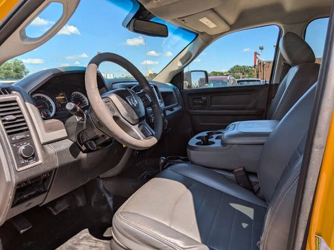 Used 2018 RAM 2500 Tradesman AWD/4WD image 14
