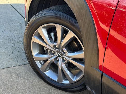 Certified 2025 MAZDA CX-30 AWD 2.5 S w/ Preferred Package image 9