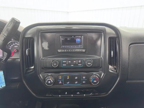 Used 2017 Chevrolet Silverado 1500 W/T RWD image 15