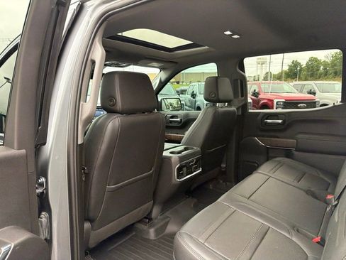 Used 2021 GMC Sierra 1500 Denali w/ Denali Ultimate Package AWD/4WD image 15