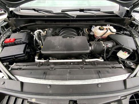 Used 2025 GMC Yukon Elevation image 9