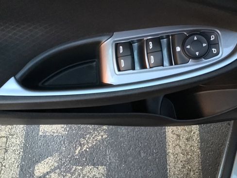 Used 2024 Chevrolet Malibu LT image 8