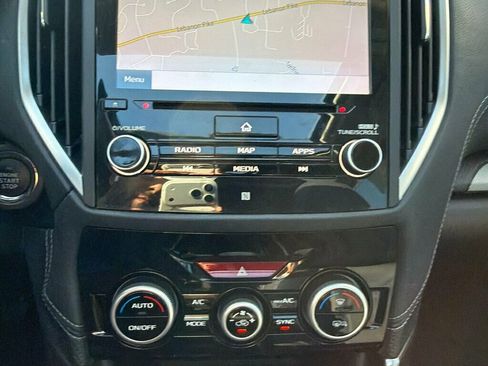 Used 2020 Subaru Forester Limited image 21