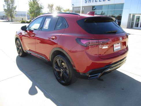 Used 2025 Buick Envision Sport Touring image 4