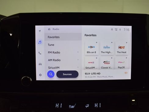 Used 2025 Toyota Camry LE image 20