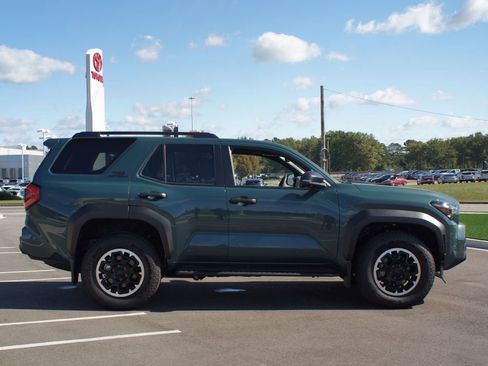 Used 2025 Toyota 4Runner TRD Off-Road Premium image 20