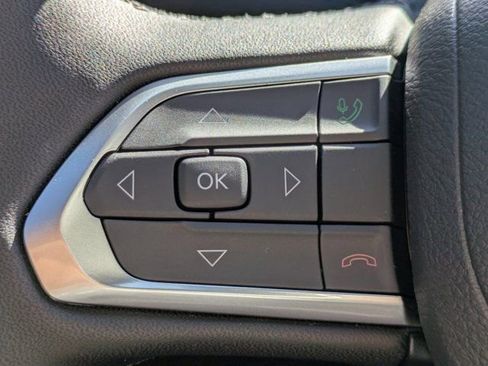 New 2026 Jeep Compass Latitude image 21