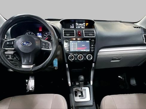 Used 2016 Subaru Forester 2.5i Limited AWD/4WD image 16