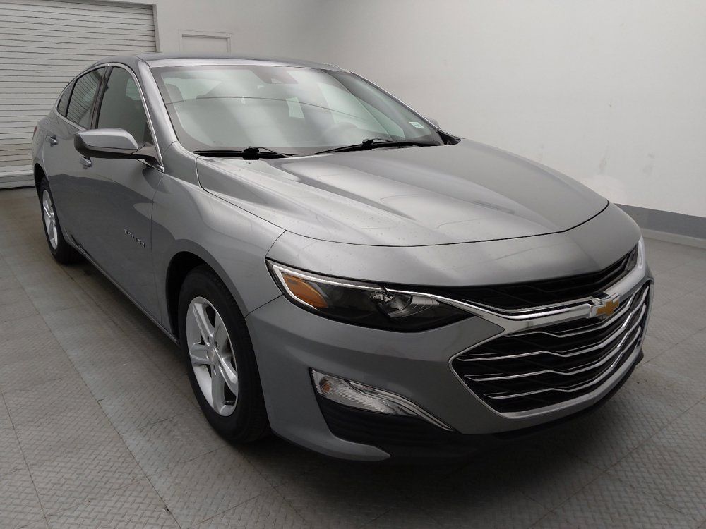 Used 2025 Chevrolet Malibu LS FWD image 13
